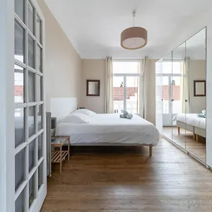 appartement-calme-et-lumineux-en-centre-ville.hotels-rhonealpes.com/